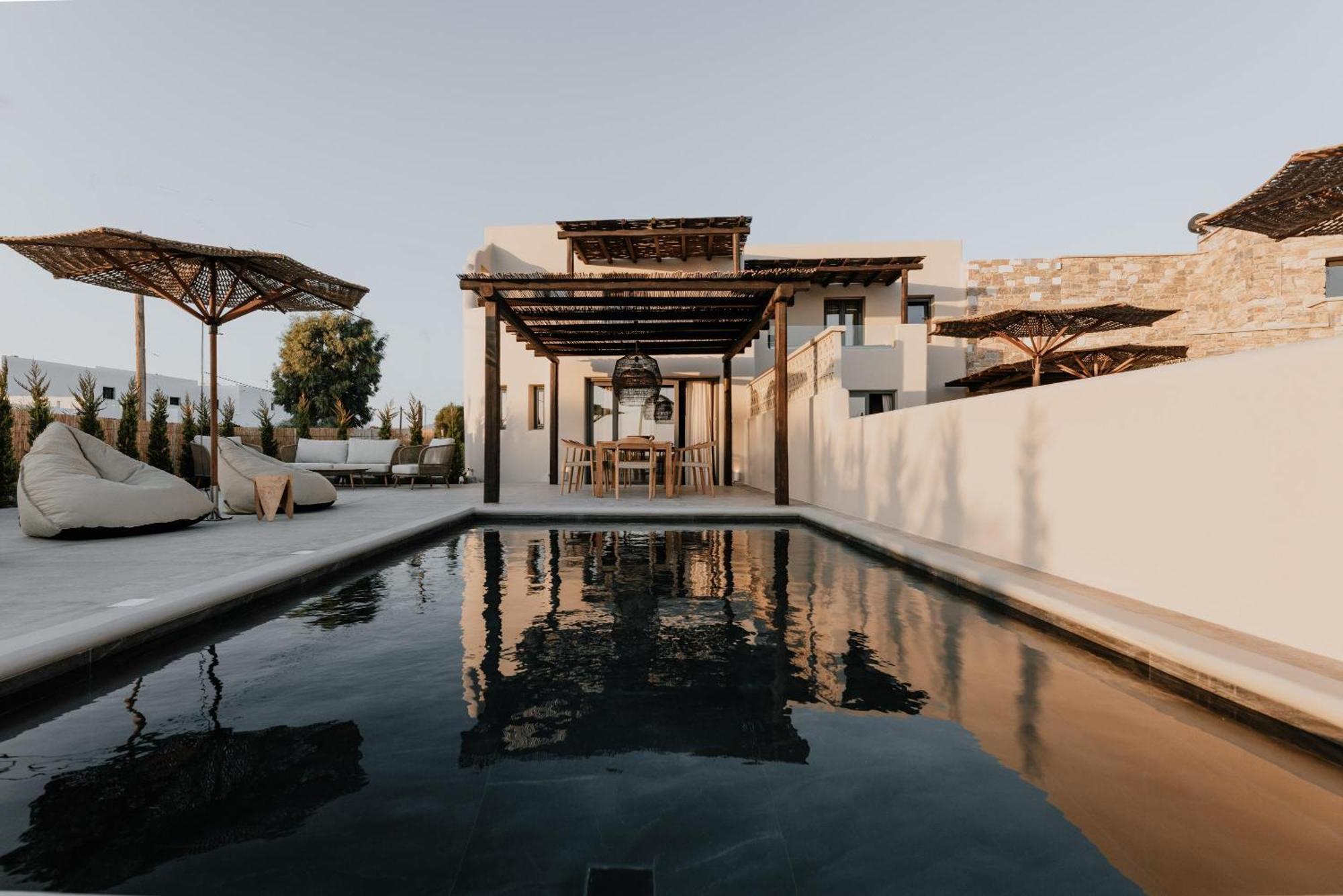 Onym Curated Villas Plaka  Bagian luar foto