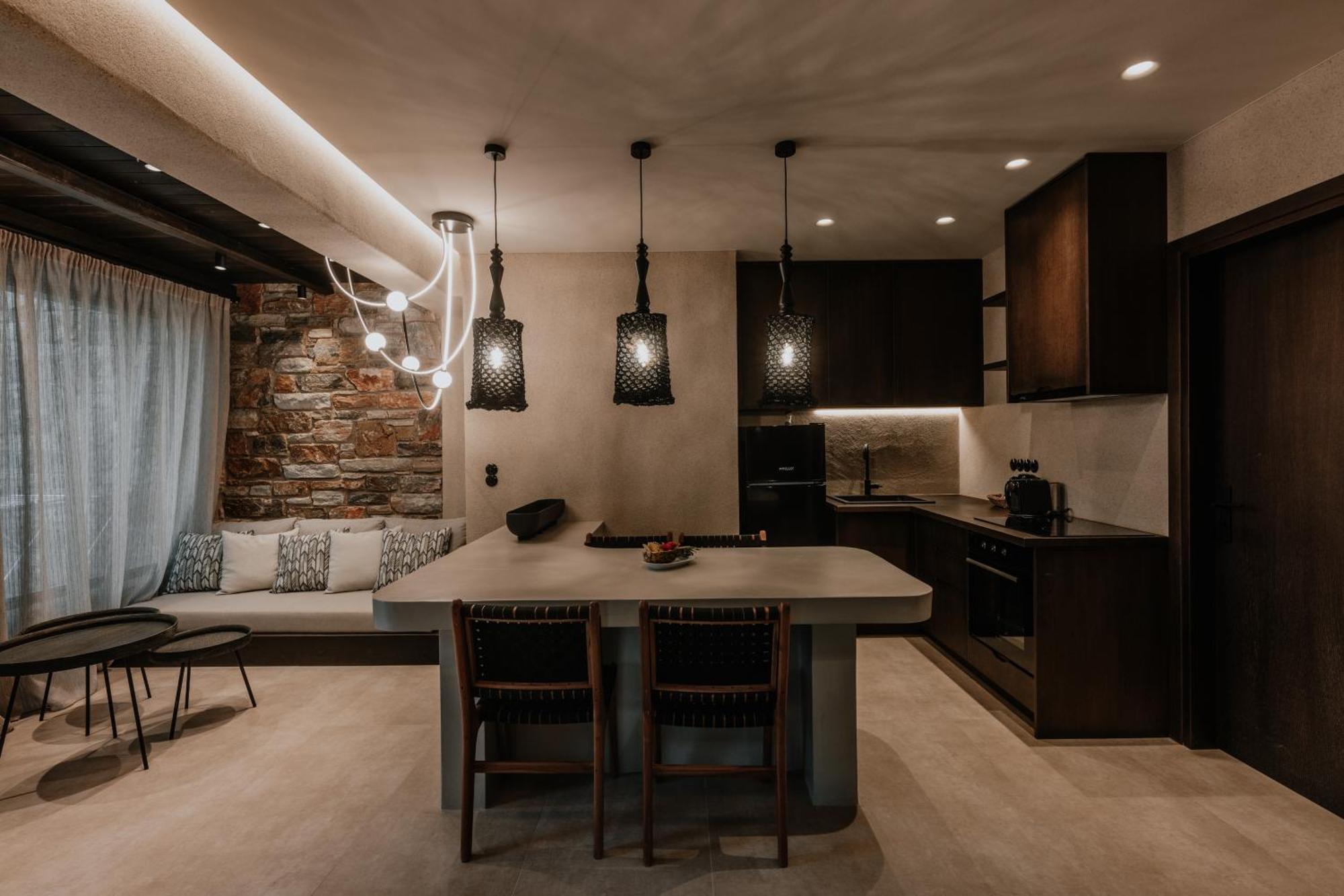 Onym Curated Villas Plaka  Bagian luar foto