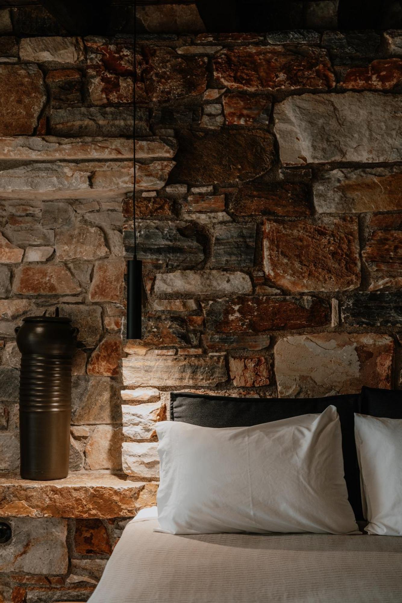 Onym Curated Villas Plaka  Bagian luar foto