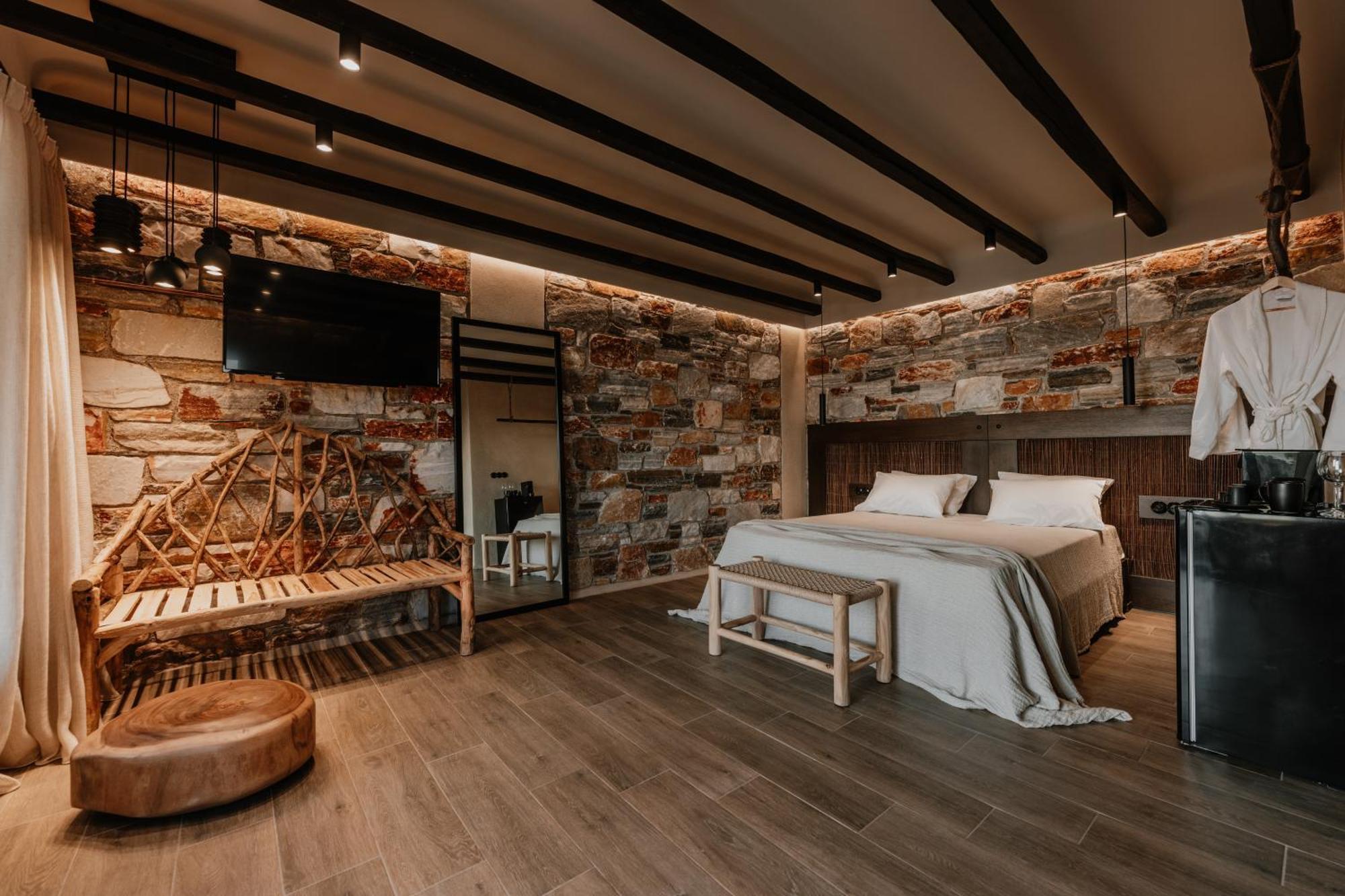 Onym Curated Villas Plaka  Bagian luar foto