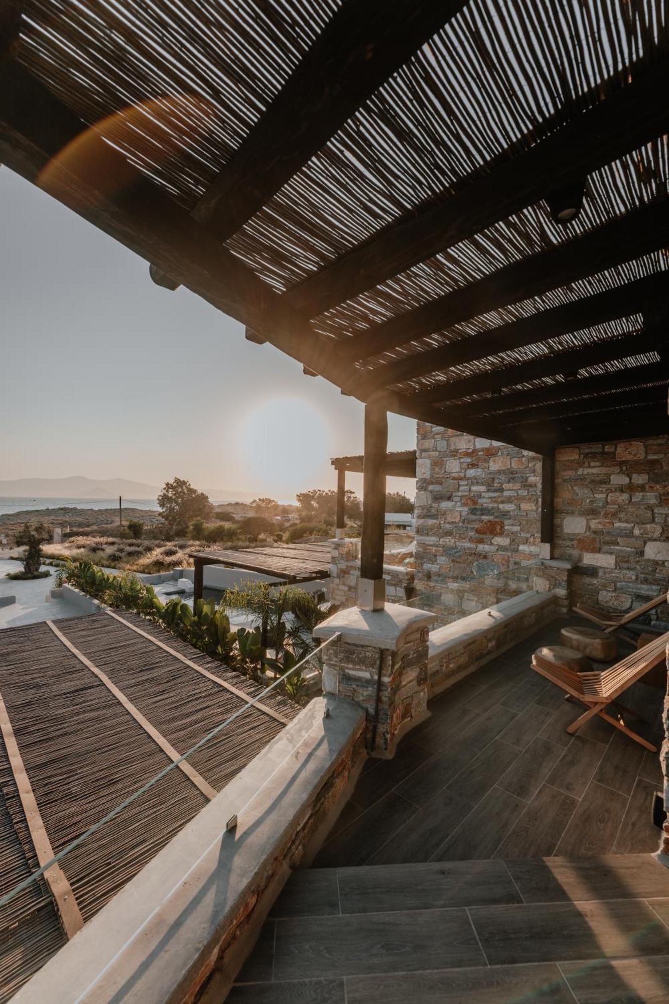 Onym Curated Villas Plaka  Bagian luar foto